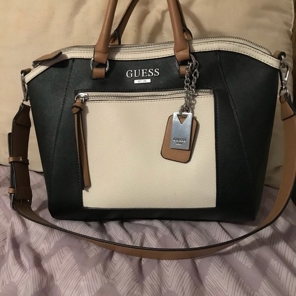 Guess Handbags - Guess purse
